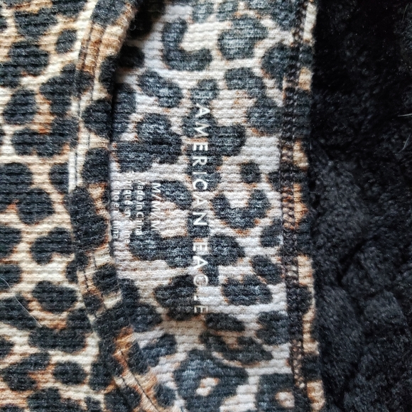 American Eagle crop top - Picture 3 of 3